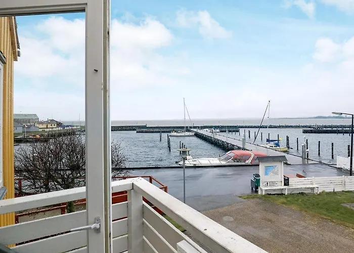 4 Person In Rudkobing-by Traum