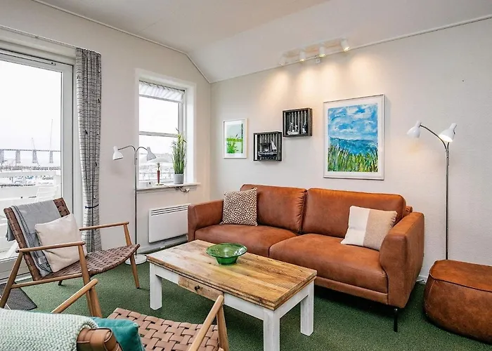 4 Person In Rudkobing-by Traum * Rudkøbing